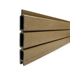 Sample | Composiet Schutting | Rhombus Teak