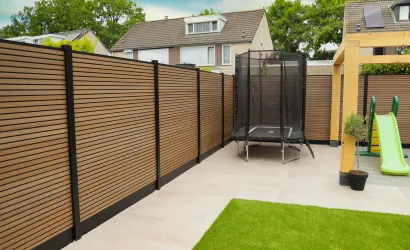 composiet schutting stripe   black aluminium   horizontaal