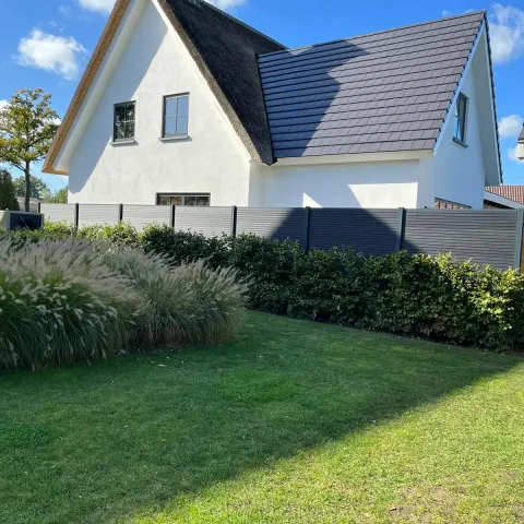 Composiet Premium Tuinscherm - Rhombus Solid Black - Horizontaal