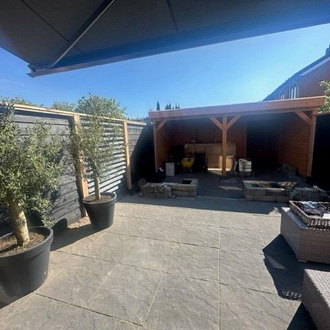 Douglas Shutter | Zwart gespoten | 100x230 cm