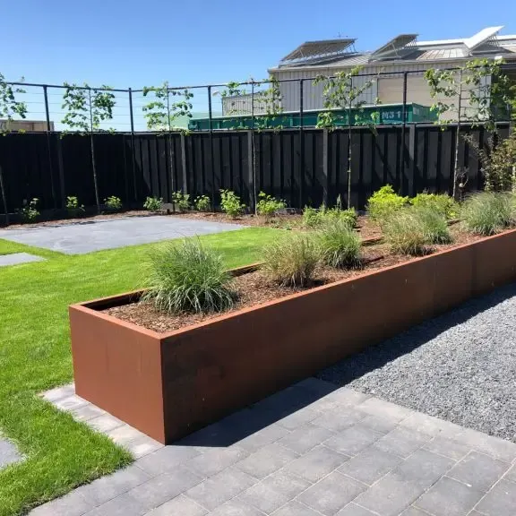 Tuinscherm Zwart XL Douglas 15 planks 180x180 cm BxH | Fijnbezaagd | Verticaal | Recht