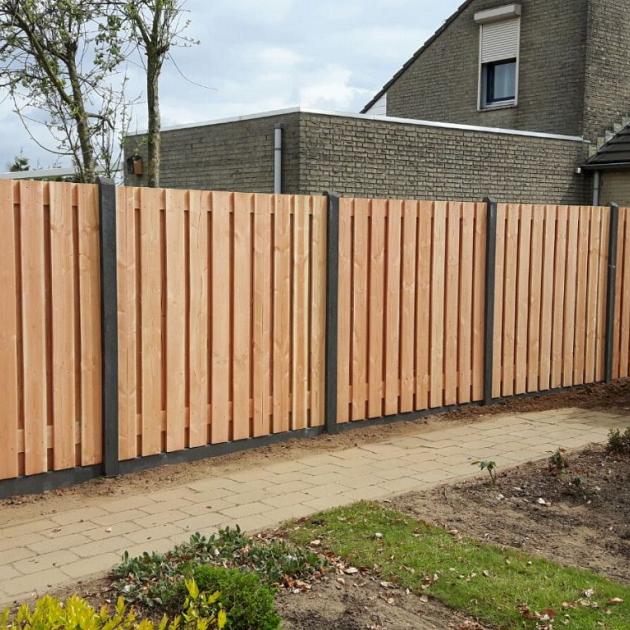 Tuinscherm Douglas 21 planks 180x180 cm BxH | Fijnbezaagd | Verticaal | Recht